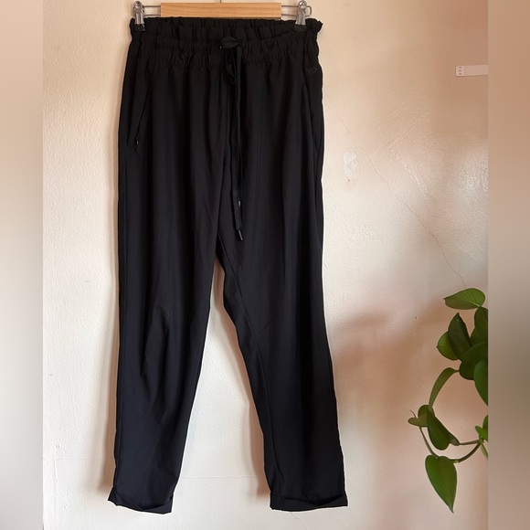 High Rise Workout Pants - Picture 2 of 5